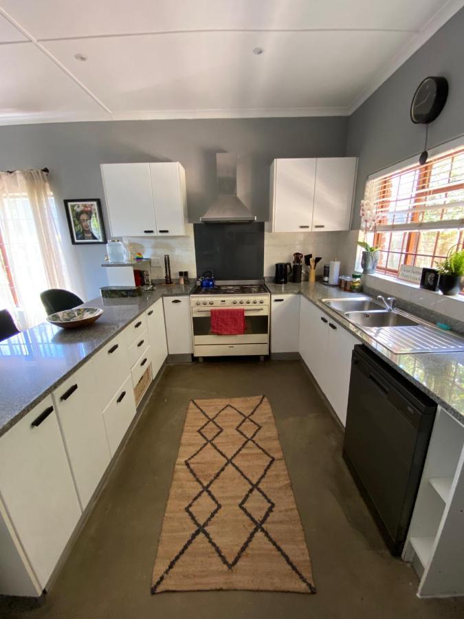 Cosy And Unique Family Retreat In Hout Bay Villa Cape Town Eksteriør bilde